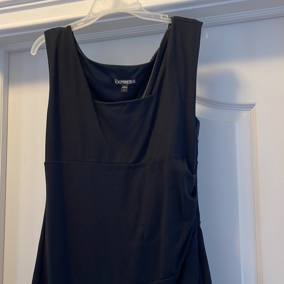 Black mini dress with side zip and side rousching detail. - Picture 2 of 5
